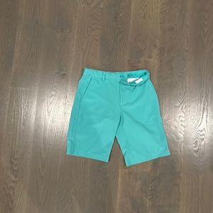 Vineyard vine shorts